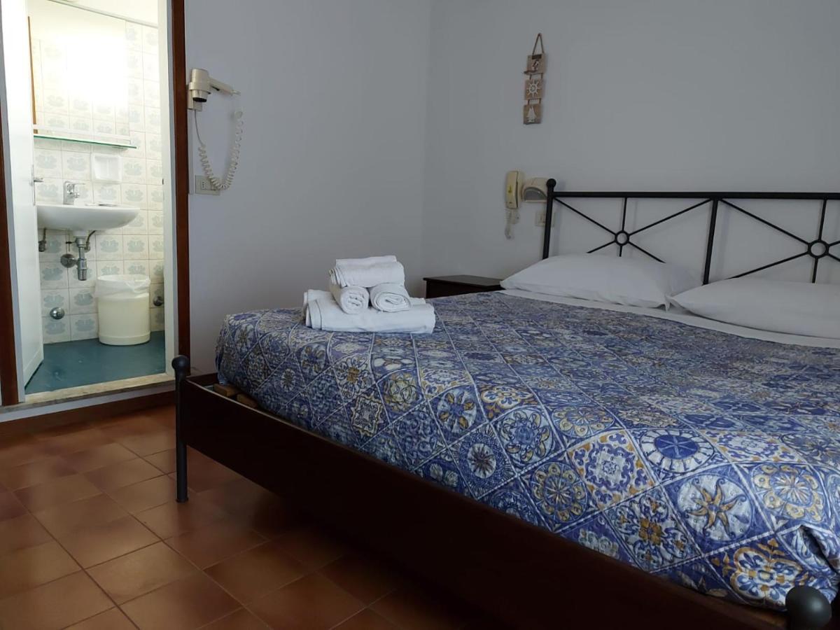 Hotel Brezza Rimini Dış mekan fotoğraf