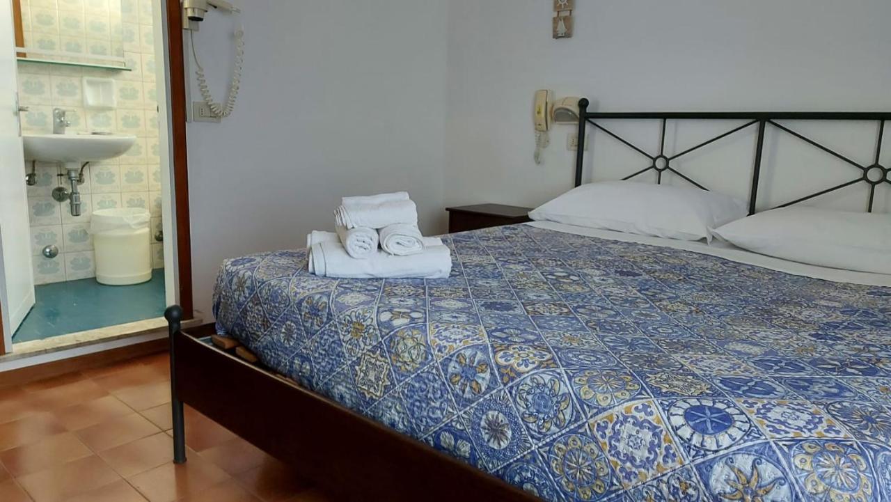 Hotel Brezza Rimini Dış mekan fotoğraf