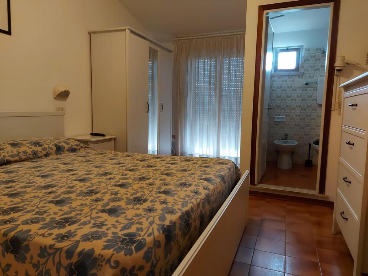 Hotel Brezza Rimini Dış mekan fotoğraf